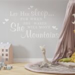 Αυτοκόλλητο Τοίχου Let Her Sleep Σε 33 Αποχρώσεις